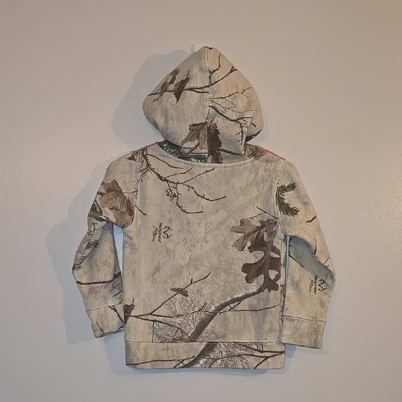 Realtree Pink and Cream Camo Sweatshirt with Color Blocked Sleeves LOT F - Picture 5 of 8